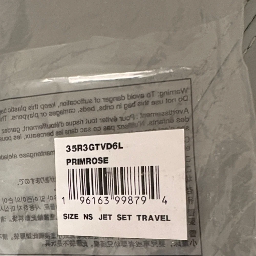 Nwt Michael Kors Vintage Primrose Leather Card Holder with Gold Chain - Picture 3 of 6